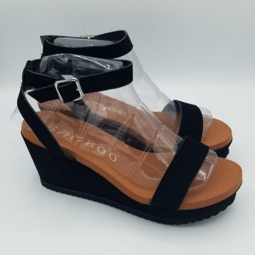 Bamboo Beehive Wedge Platform Womens Sandals Size 8.5 Black